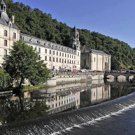 ホテル Vvf Perigord Sorges-En-Perigord エクステリア 写真